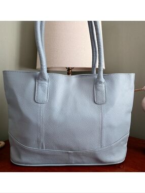 AmeriLeather Casual Leather Tote Blue Leather Shoulder Bag